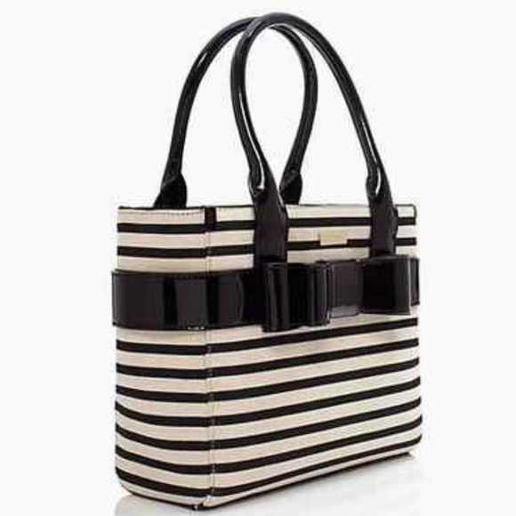 kate spade Handbags - Kate spade villabella Quinn striped canvas purse